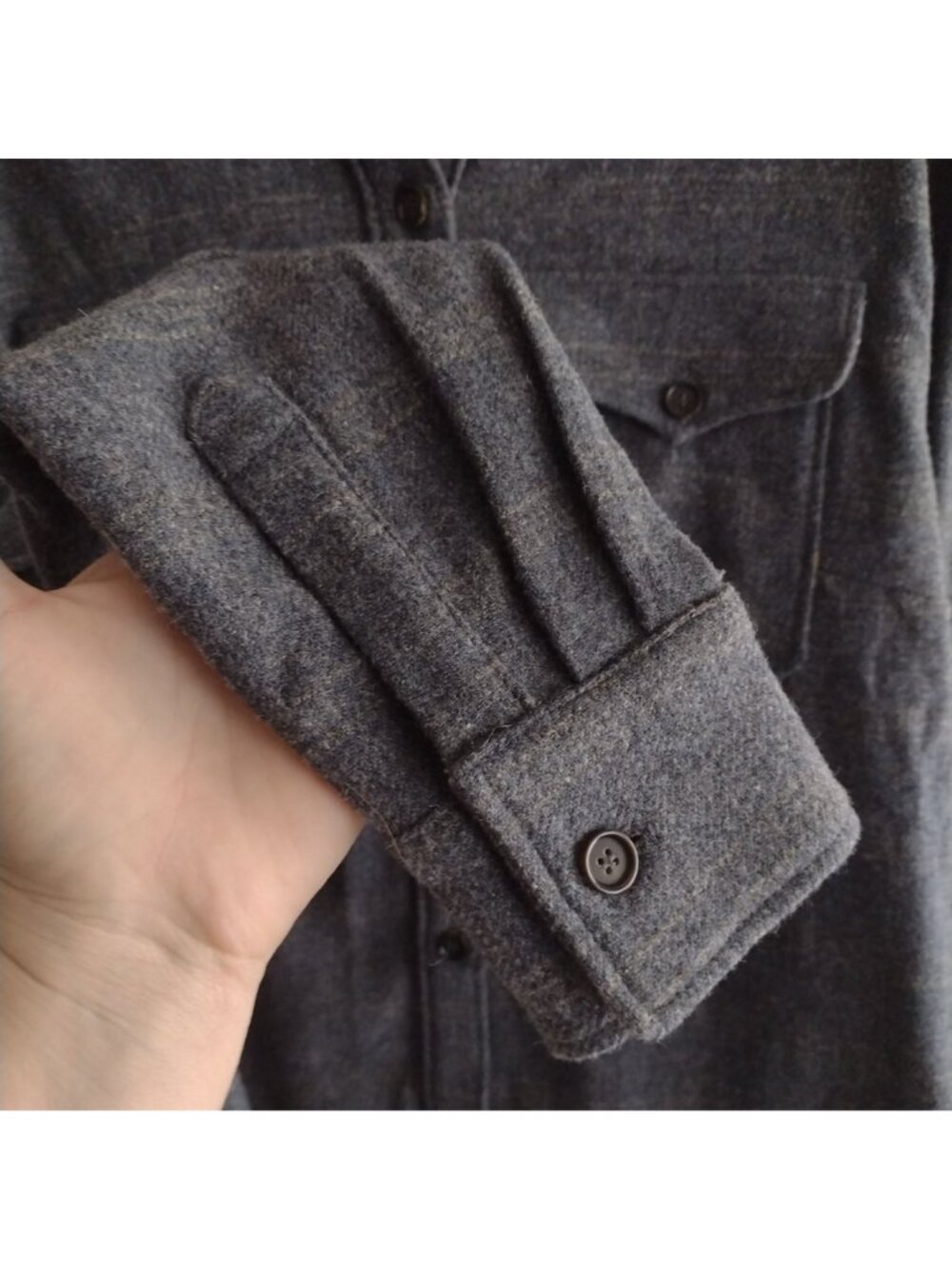 Howl Good Womens Superior Wool Shirt L Gray Plaid Outdoor Farm Button Front - Picture 6 of 11
